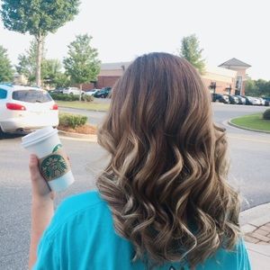 Meet your Posher, Liv